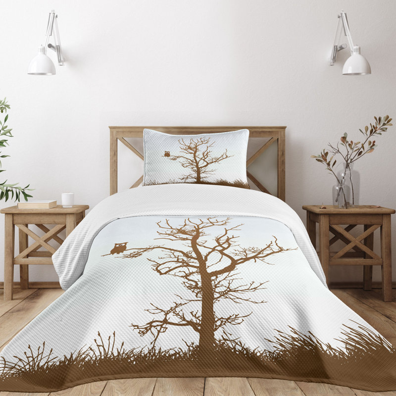 Ambesonne Animal Bedspread Owl Autumn Tree Branch, Twin Bedspread + 1 Standard Sham