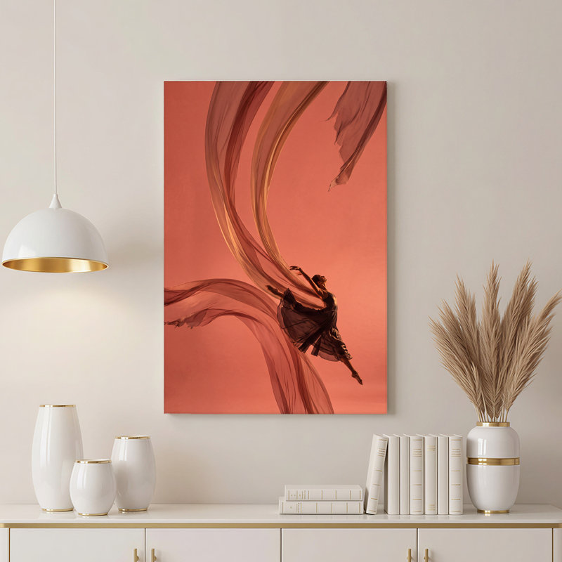 «Danseuse» sautant avec un tissu transparent sur toile rose, 30"H x 20"W