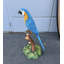 Statue grandeur nature perroquet Ara bleu sur branche