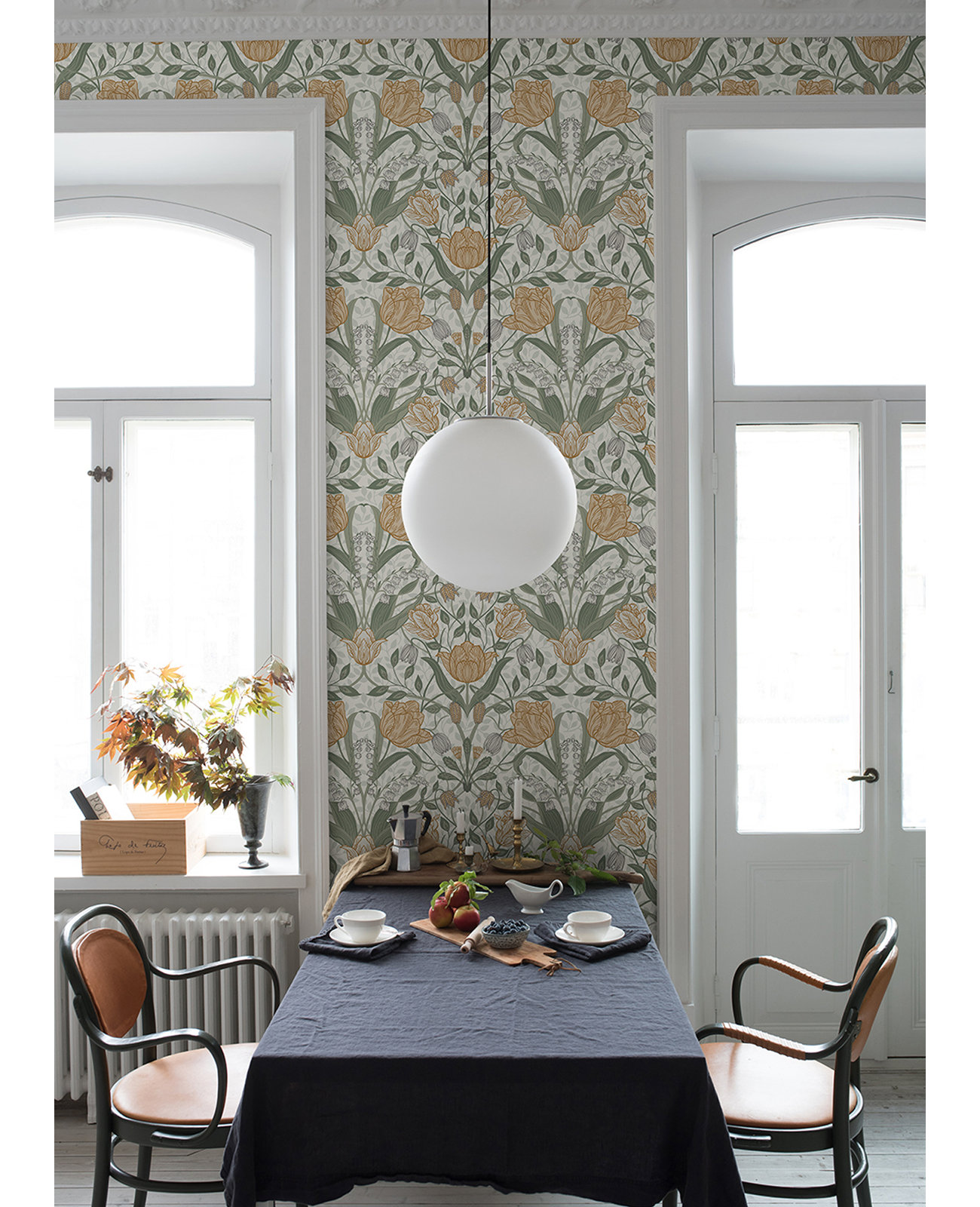 Orelia Wallpaper Roll, Green, 33' L x 20.5" W