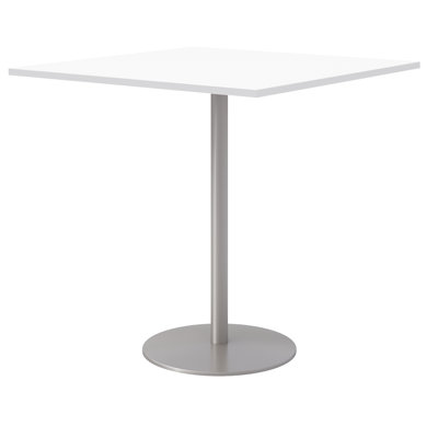 Table de salle à manger à hauteur de bar