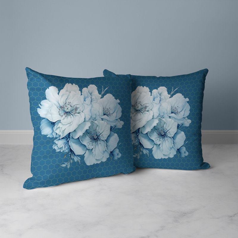 Coussin Magnolia Majesty, H 16 po x l 16 po, Bleu/Multi