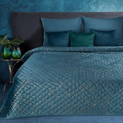 Pullins Damask Bedspread