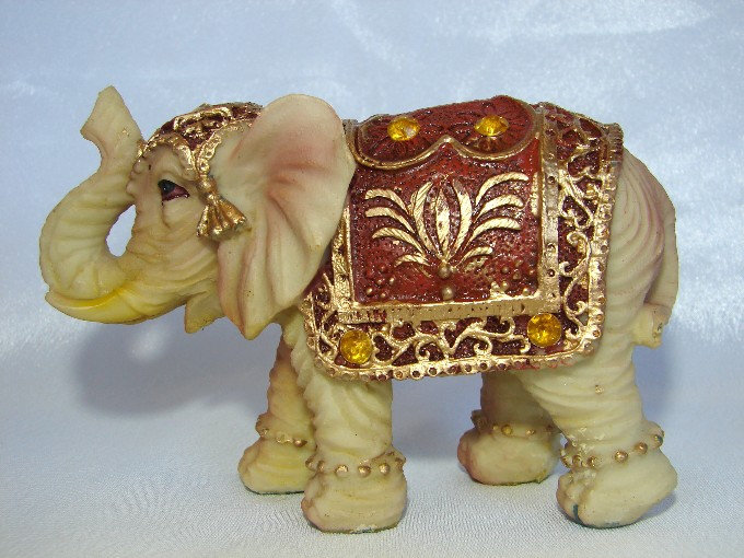 Figurine éléphant
