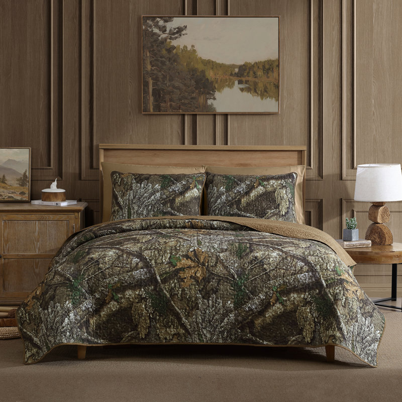 King Size Brown and Green Microfiber Quilt Set
