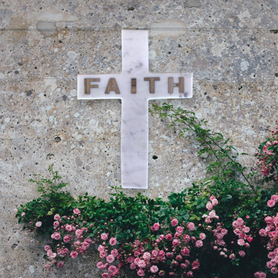 Faith Inlay Marble Cross White