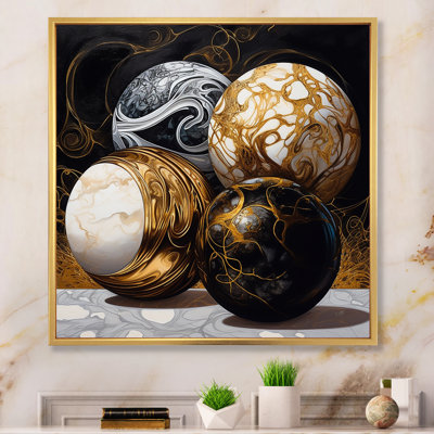 " Gold Fragmented Forms "