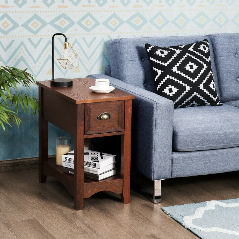 Patino 13'' W Nightstand, Walnut