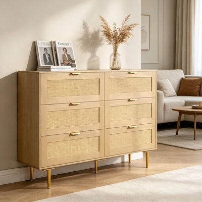 Commode 6 tiroirs en rotin, armoire de rangement autoportante en bois composite avec plateau large et dispositif anti-basculement, commode boho en rotin pour chambre à coucher