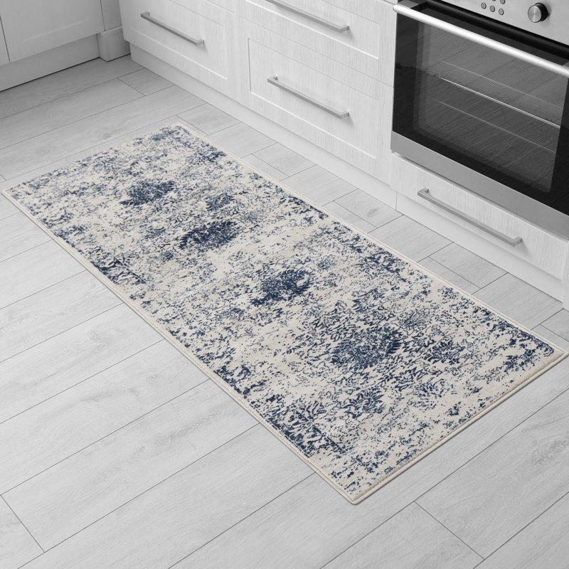 Ivey Indoor Rug, Runner 2' x 5'