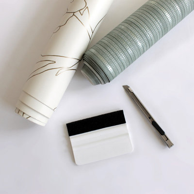 Wallpaper Squeegee & Utility Knife Kit