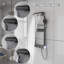 Système de douche moderne avec pomme de pluie et cascade, jets de corps, douche à main à 4 modes, douchette de baignoire et tablette de rangement, panneau de douche multifonction gris