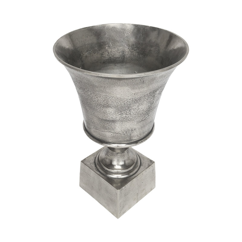 Reginald Metal Table Vase