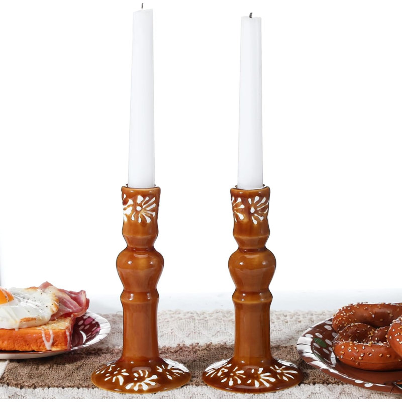 2 bougeoirs traditionnels en argile