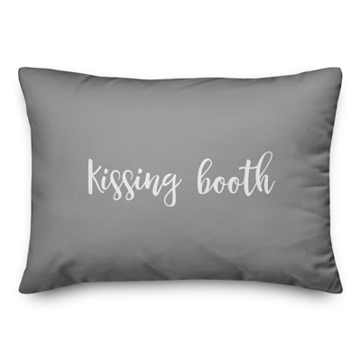  Coussin Kissing Booth