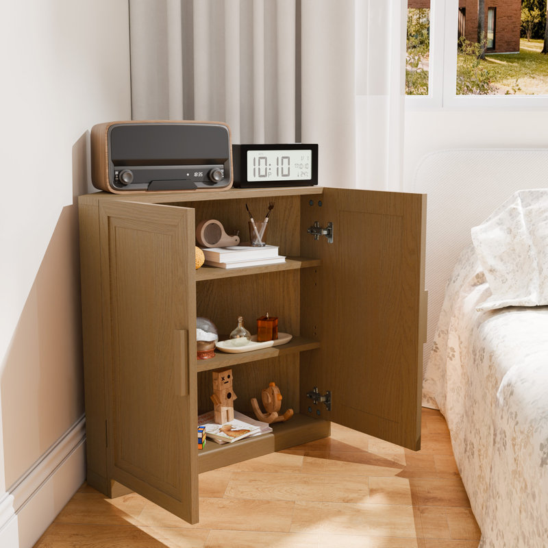 Armoire d'appoint de coin en bois naturel avec portes et rangement peu encombrant P 16 po x l 31 po x H 31 po, Naturel