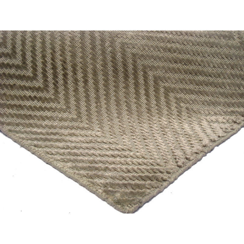 Honeycomb Chevron Area Rug in Dark Gray, Rectangle 6' x 9'