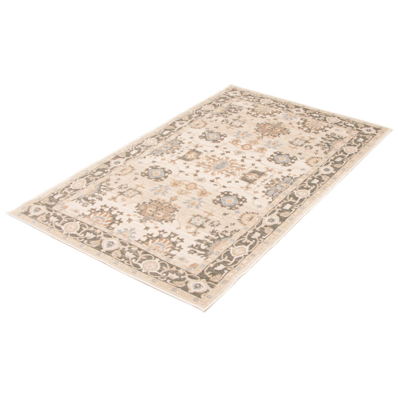 Gloria Ivory Rug, Rectangle 5' x 8'