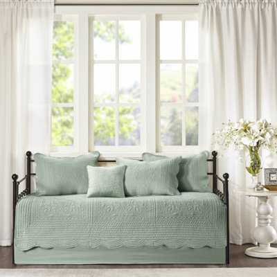 Housse de lit de jour 6 pièces - réversible, bord festonné, taille de matelas simple, rembourrage en coton, housse incluse, 3 taies décoratives, coussin décoratif bord réversible dans les tons, taille,