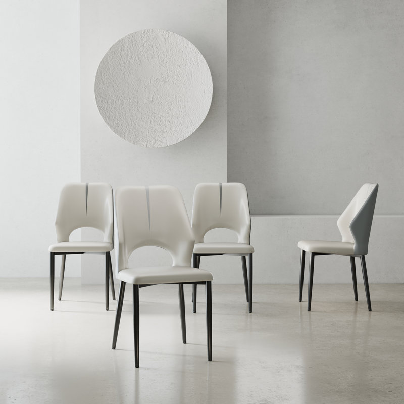 Chaise rembourrée avec pieds en métal