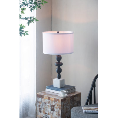 Lampe de table 15 po x 29,5 po noir et blanc, corps rond à 4 niveaux