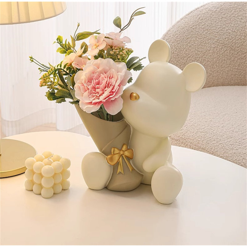 Ornement artistique, H 6,3 po x l 6,1 po x P 3,94 po, Crème