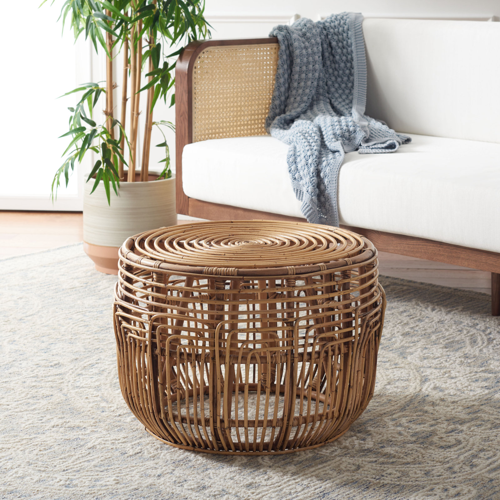 Manda 24" Ottoman