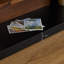 Foyer en bois massif noyer-117600331