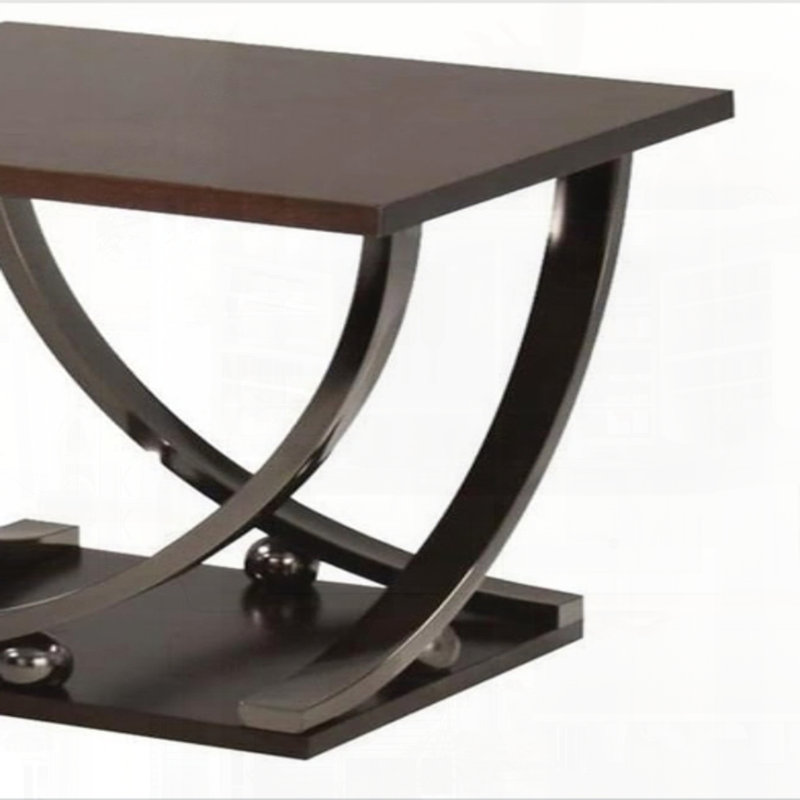 Table de bout occasionnelle avec un design contemporain pour une décoration intérieure époustouflante