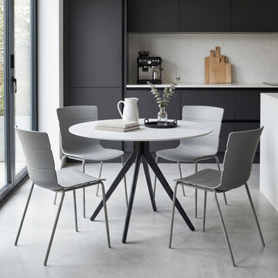 Surgoinsville Dining Set