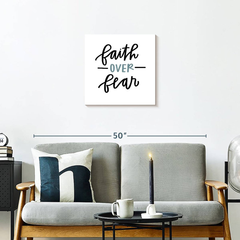 Tergel «Faith Over Fear», typographie