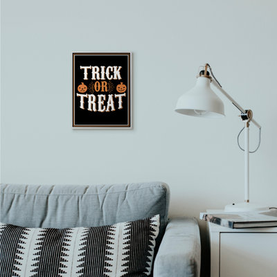 « pli or treat orange black », reproduction des mots de fêtes par le samedi soir, reproduction d’impression