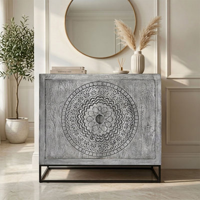 Armoire décorative fabriquée à la main Zera