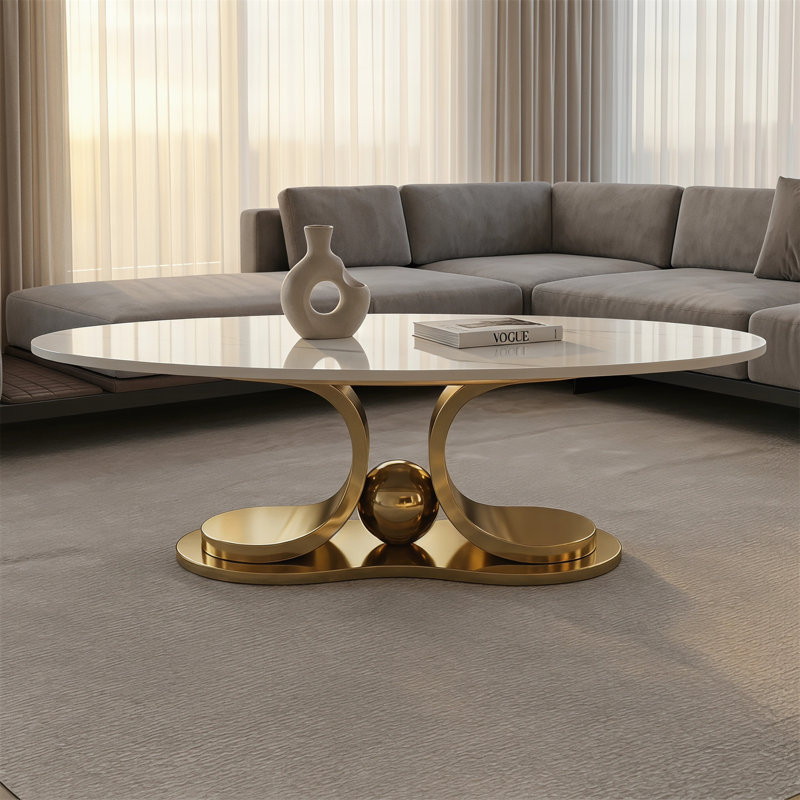 Table basse en faux marbre avec plateau en pierre frittée, parfaite pour le salon