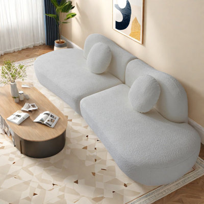 Modern Curved Sofas, Boucle Upholstery, Spacious Living Room Style