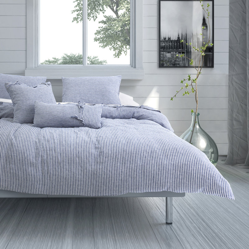 Grant Linen Duvet Cover Set, King Duvet Cover + 2 King Shams + 2 Throw Pillows, Marine Blue