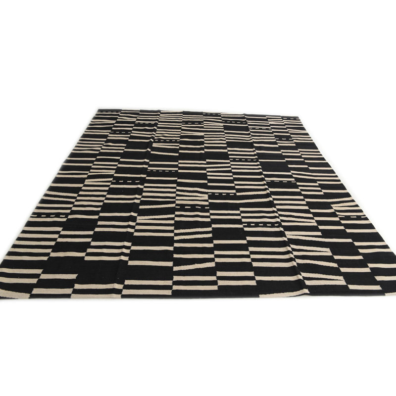 Tapis noir 8 x 10
