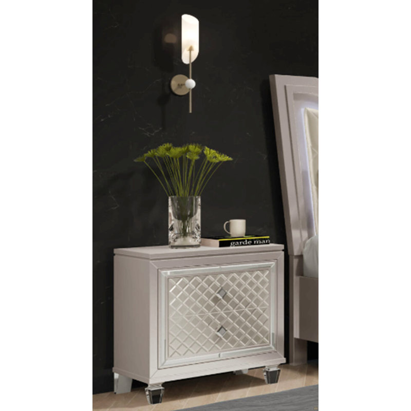 Table de chevet