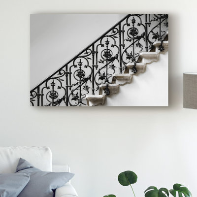Modern & Contemporary