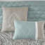 Collection d'édredon pour très grand lit 8 pièces - taies décoratives européennes de style transitionnel et 1 oreiller carré jaune, gris et taupe
