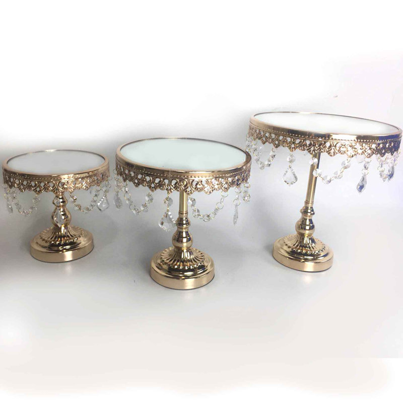 Kanye Cake Stand, Gold