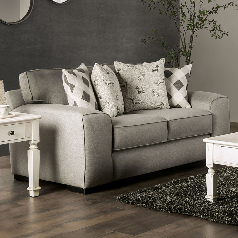 Makayley Loveseat