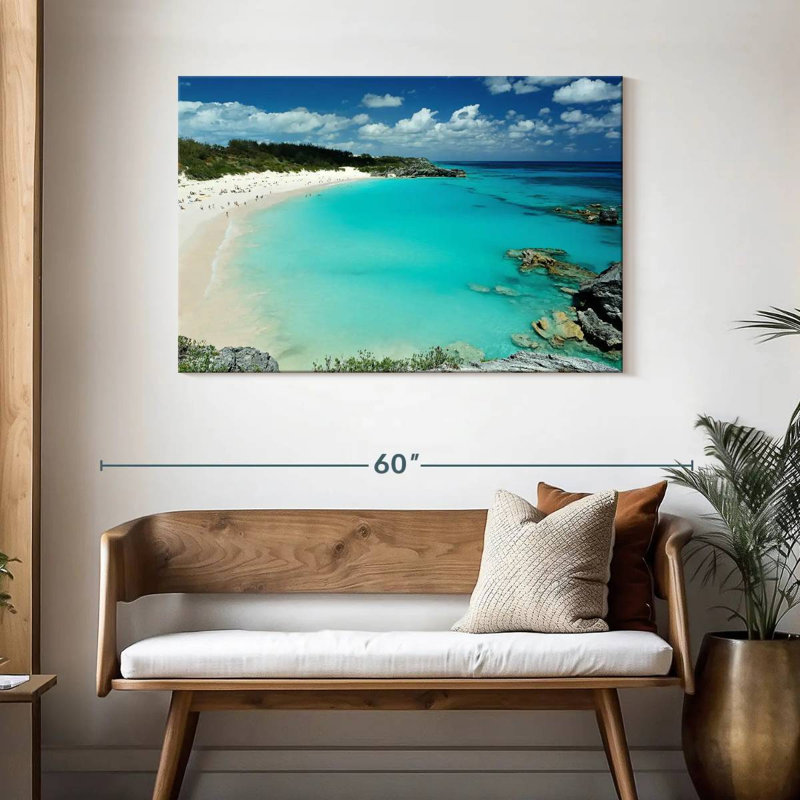 Gillard Bermuda, 30" H x 45" W