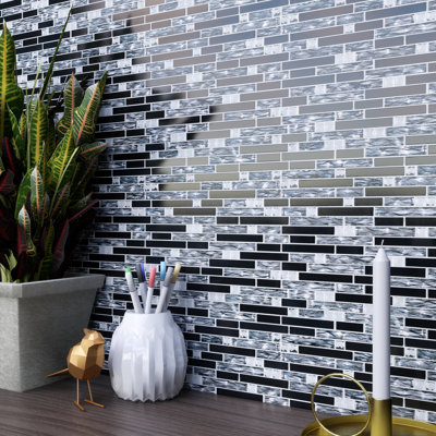 Diamond 11.82 in. x 11.82 in. Interlocking Glossy Glass Mosaic Tile