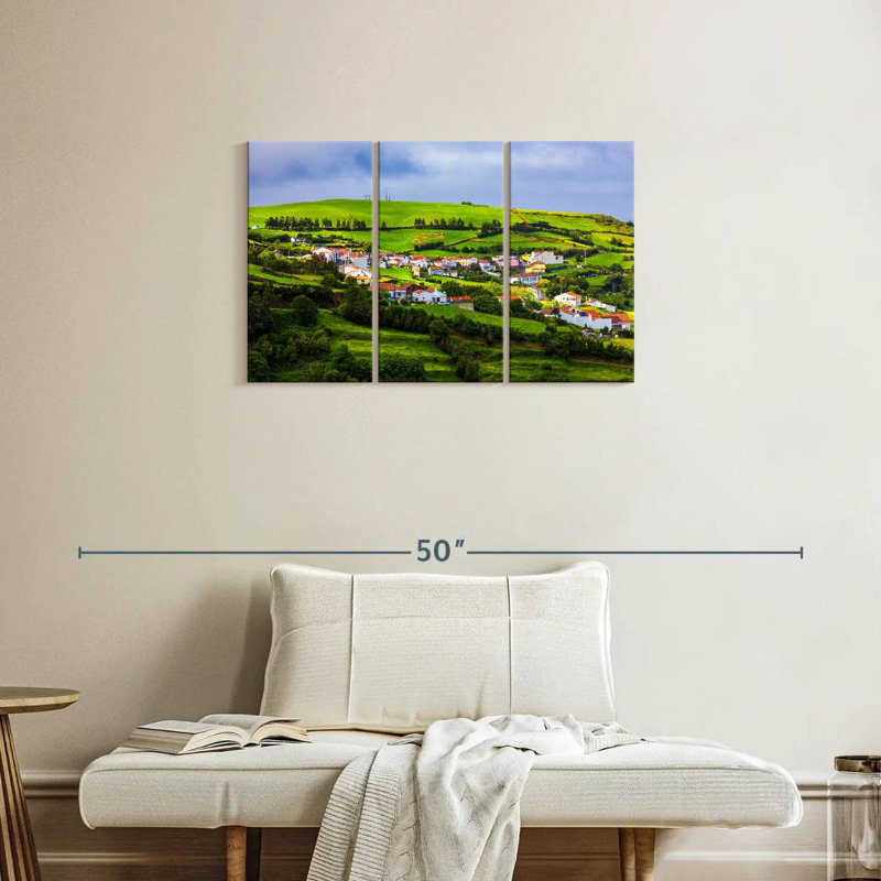 Vue aérienne des Açores, H 20 po x l 33 po