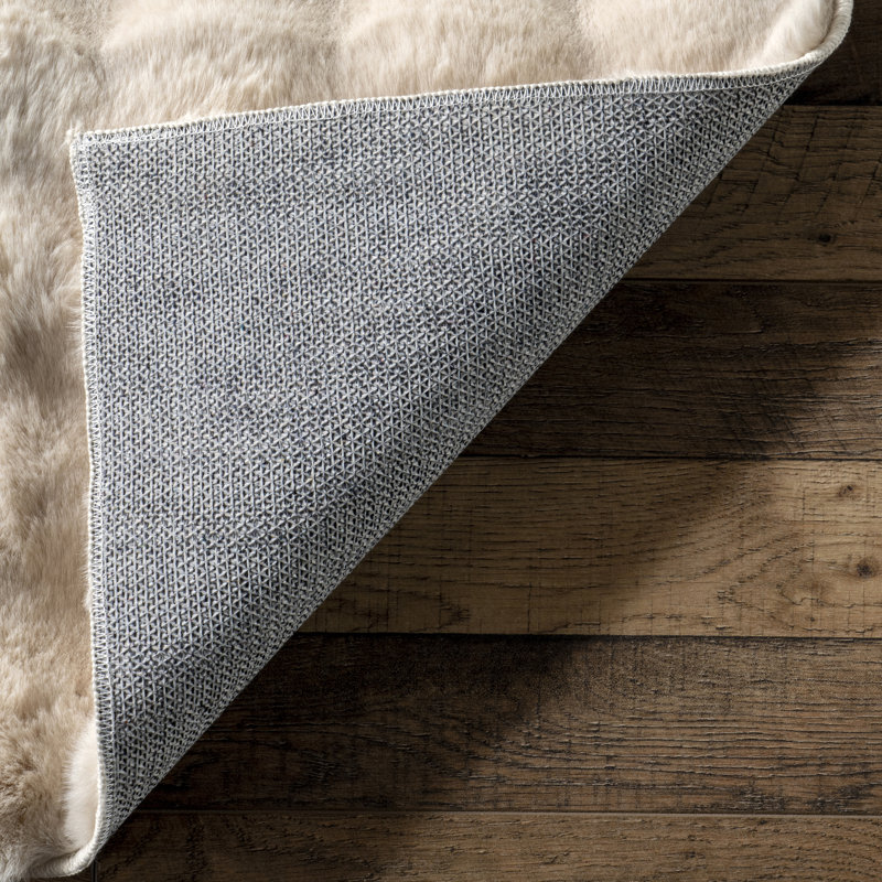 Jeni SuperiorWash Solid Faux Rabbit Machine Washable Area Rug, Runner 2'6" x 10'