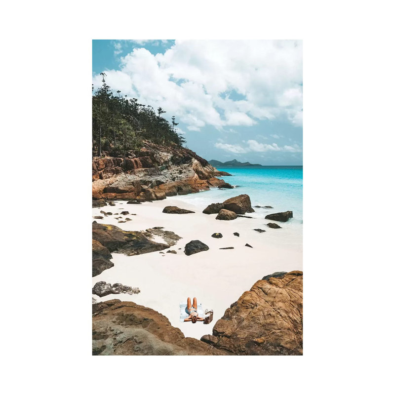 «Bikini Girl Relaxing on Beach» par James Vodicka - photographie sur toile tendue, H 26 po x l 18 po x 1,5 po