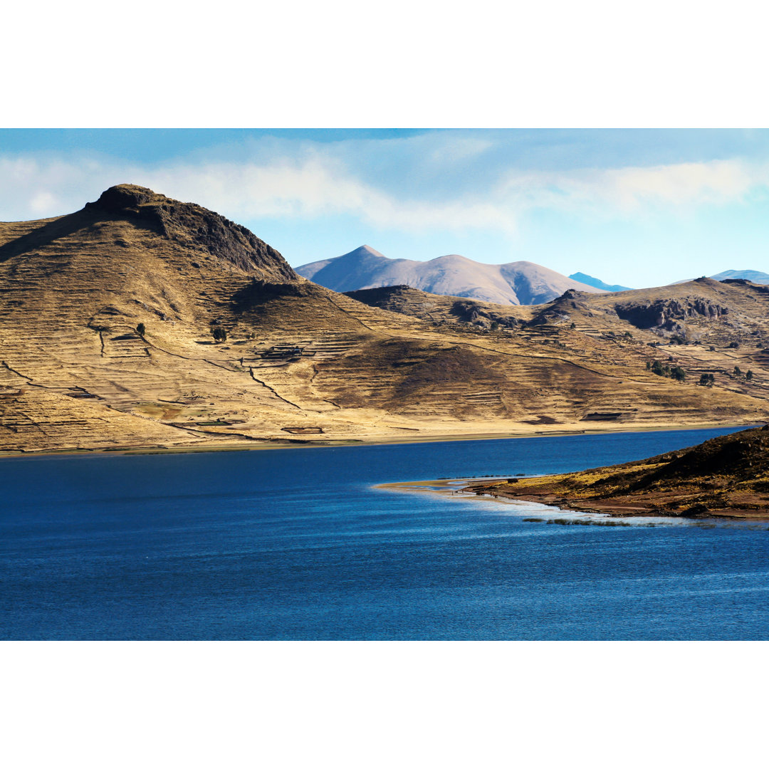 Lake Umayo von Mardzpe - Kunstdrucke auf Leinwand