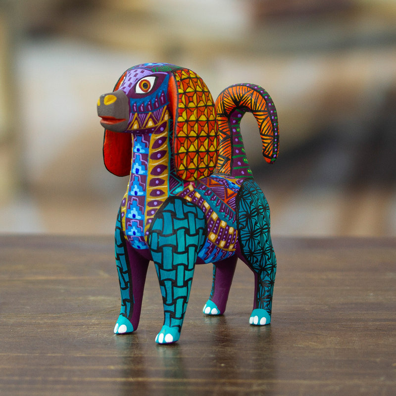 Nahlani Figurines & Sculptures