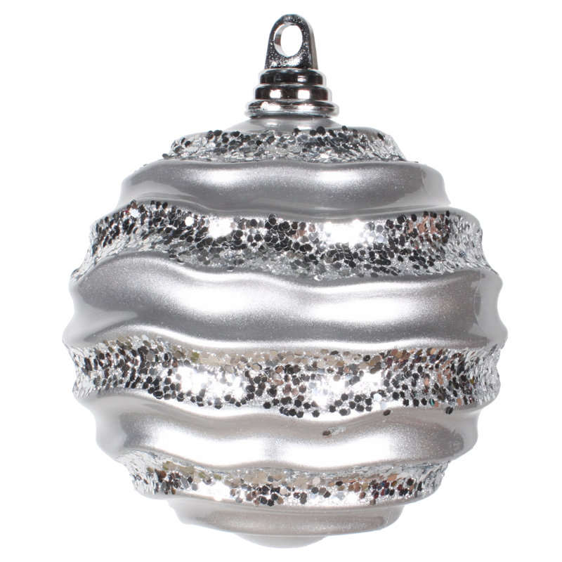 Ornement de Noël boule rayée et scintillante, H 6 po x l 6 po x P 6 po, Argent